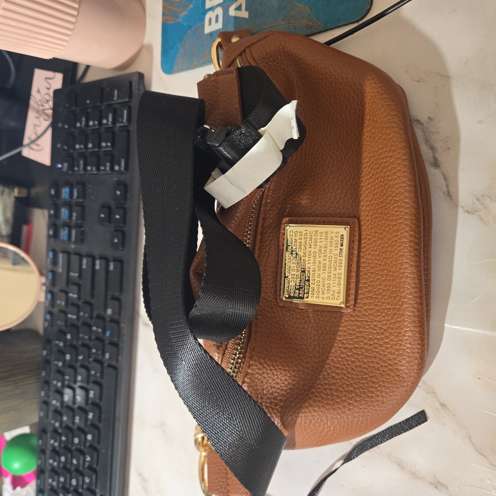 Steve madden Fannie pack